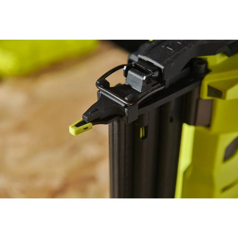 ONE+™ 18V HP Brushless 18G Accu Tacker (Inclusief. accu)
